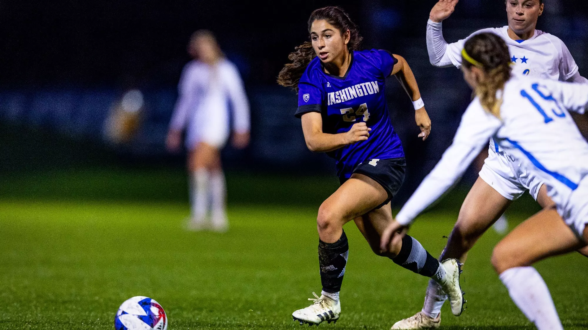 尤其是在防 尤其是在防